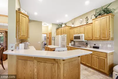 13233 Downey Trail, Apple Valley, MN 55124 - Photo 7