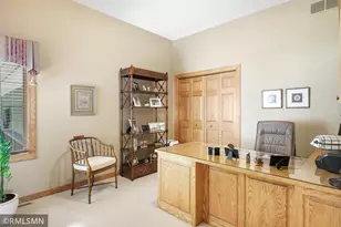 13233 Downey Trail, Apple Valley, MN 55124 - Photo 3