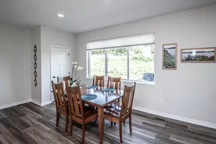 18603 Jonesboro Ct, Lakeville, MN 55044 - Photo 5