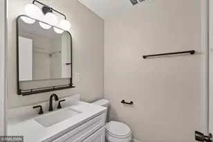 6601 Zealand Ave N, Brooklyn Park, MN 55428 - Photo 9