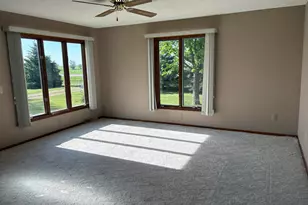 27600 Co Rd 18, Comfrey, MN 56019 - Photo 5