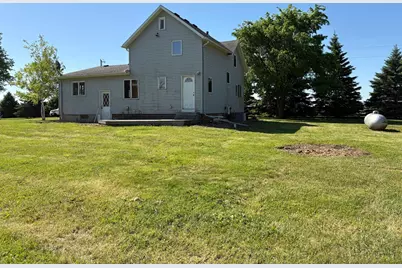 27600 County Road 18, Comfrey, MN 56019 - Photo 3