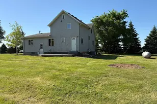 27600 Co Rd 18, Comfrey, MN 56019 - Photo 3
