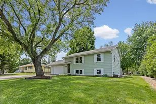 19815 Chili Ave, Farmington, MN 55024 - Photo 3