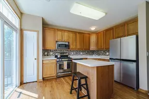 15826 Frisian Ln, Apple Valley, MN 55124 - Photo 11