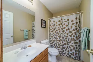15826 Frisian Ln, Apple Valley, MN 55124 - Photo 27