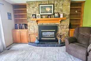 116 Nora St E, Thief River Falls, MN 56701 - Photo 5
