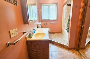 116 Nora St E, Thief River Falls, MN 56701 - Photo 17