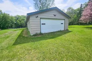 116 Nora St E, Thief River Falls, MN 56701 - Photo 39