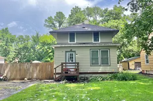 611 16th St SW, Willmar, MN 56201 - Photo 1