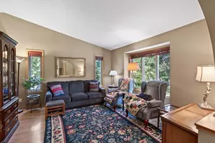 3398 Rolling Hills Dr, Eagan, MN 55121 - Photo 7