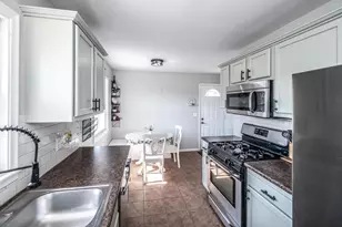 8507 Hadley Ave S, Cottage Grove, MN 55016 - Photo 9