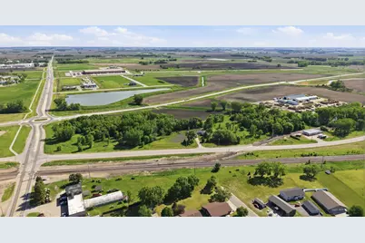 3077 Us-12, Willmar, MN 56201 - Photo 9