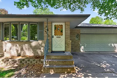 2985 Marion Street, Roseville, MN 55113 - Photo 3