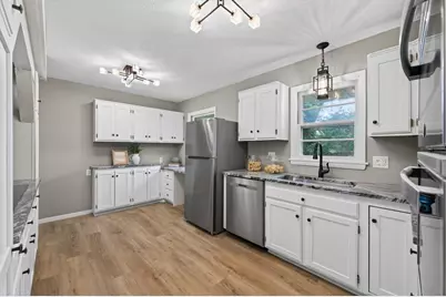2742 Xenwood Avenue S, Saint Louis Park, MN 55416 - Photo 9