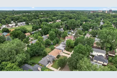 2742 Xenwood Avenue S, Saint Louis Park, MN 55416 - Photo 35