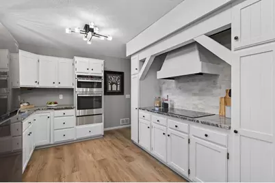 2742 Xenwood Avenue S, Saint Louis Park, MN 55416 - Photo 11