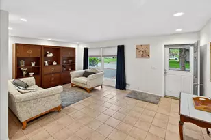 10204 Valley Forge Ln N, Maple Grove, MN 55369 - Photo 5