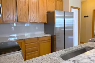 15358 Founders Ln, Apple Valley, MN 55124 - Photo 9