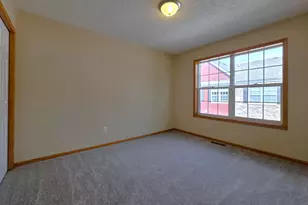 15358 Founders Ln, Apple Valley, MN 55124 - Photo 27