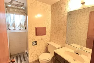 404 E 3rd St, Madison, MN 56256 - Photo 9