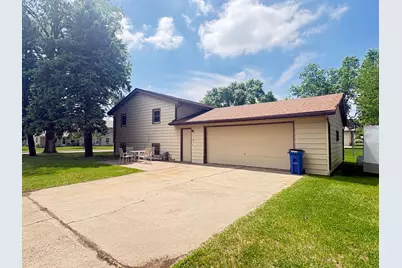 404 E 3rd Street, Madison, MN 56256 - Photo 37