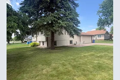 404 E 3rd Street, Madison, MN 56256 - Photo 29