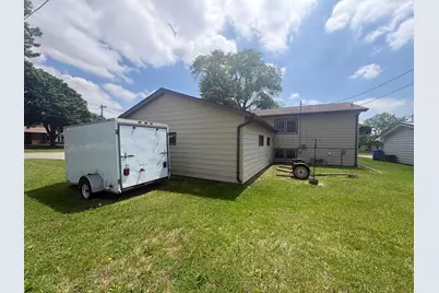 404 E 3rd Street, Madison, MN 56256 - Photo 35