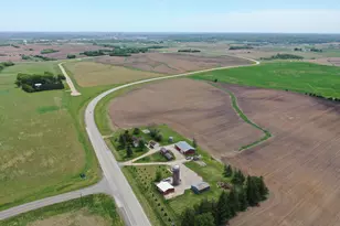 6722 Valleyhigh Rd NW, Byron, MN 55920 - Photo 3
