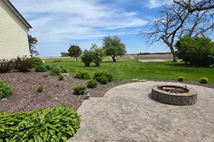 6722 Valleyhigh Rd NW, Byron, MN 55920 - Photo 15