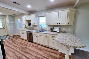 715 Elm St, Anoka, MN 55303 - Photo 9