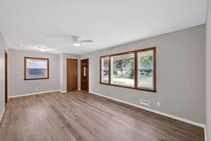 11241 Norway St NW, Coon Rapids, MN 55448 - Photo 9