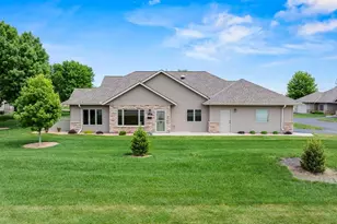 1626 Thunderbird Rd, Marshall, MN 56258 - Photo 1