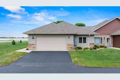 1626 Thunderbird Road, Marshall, MN 56258 - Photo 13