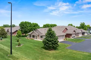 1626 Thunderbird Rd, Marshall, MN 56258 - Photo 7
