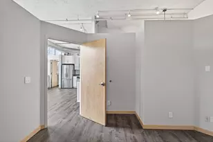 1901 E Hennepin Ave, Minneapolis, MN 55413 - Photo 19