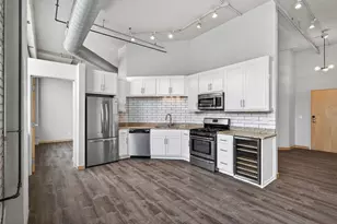1901 E Hennepin Ave, Minneapolis, MN 55413 - Photo 23