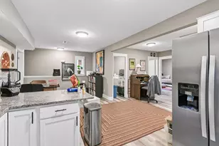 935 Iglehart Ave, Saint Paul, MN 55104 - Photo 13