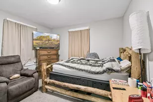 935 Iglehart Ave, Saint Paul, MN 55104 - Photo 7