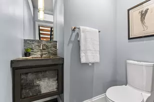 9200 Hearthstead Ln, Eden Prairie, MN 55347 - Photo 25