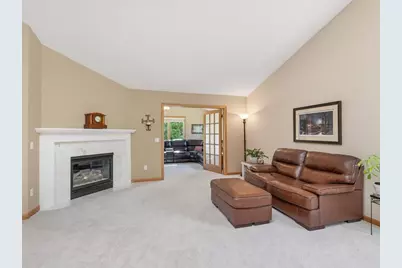 15930 38th Avenue N, Plymouth, MN 55446 - Photo 5