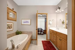6460 Ivy Way, Edina, MN 55436 - Photo 19