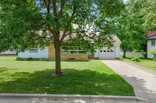 711 Elm Ave, Gaylord, MN 55334 - Photo 5