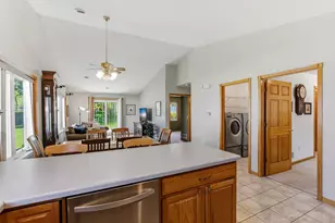 1096 Prairieview Dr SW, Hutchinson, MN 55350 - Photo 13