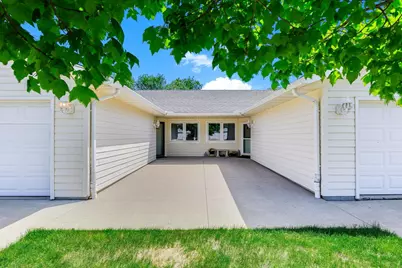 1096 Prairie View Drive SW, Hutchinson, MN 55350 - Photo 3