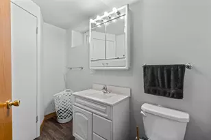 229 W Pleasant St, Mankato, MN 56001 - Photo 29