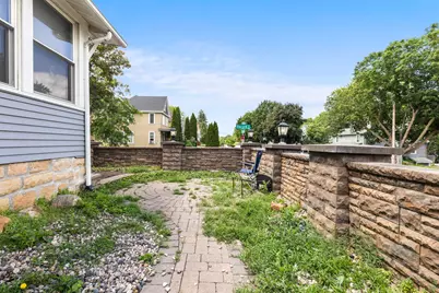 229 W Pleasant Street, Mankato, MN 56001 - Photo 45