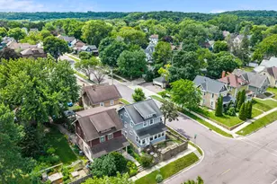 229 W Pleasant St, Mankato, MN 56001 - Photo 1