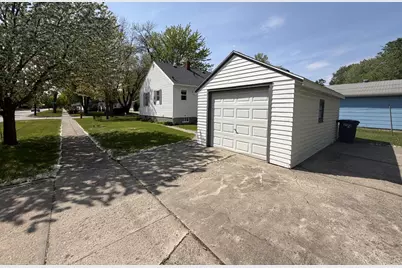 1630 14th Street S, Fargo,  58103 - Photo 3
