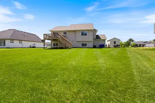314 Aspen Dr, Somerset, WI 54025 - Photo 29